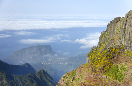 高山景观在马德拉岛