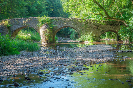 历史尼斯特桥，Westerwald 德国