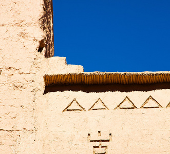 摩洛哥的旧墙和古玩城砖