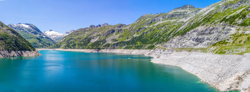 高山湖泊