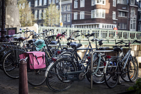 荷兰，阿姆斯特丹，自行车停车