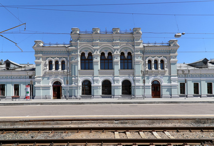 里加火车站 首都，里加站 是在莫斯科，俄罗斯九个主要铁路车站之一。它始建于 1901 年
