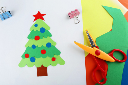 创意纸圣诞树图片