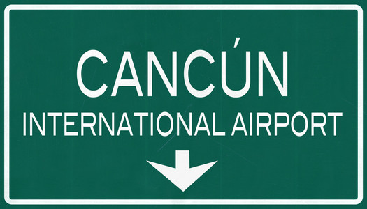 坎昆墨西哥国际机场公路标志