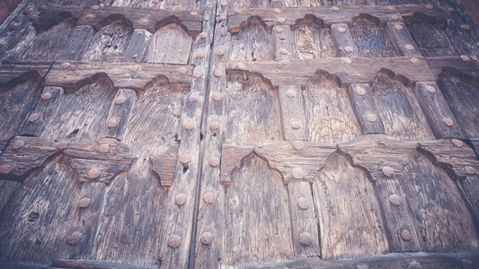在古老的教堂古代木制门