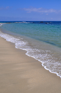 令人惊异的撒丁岛海滩圣埃尔莫村