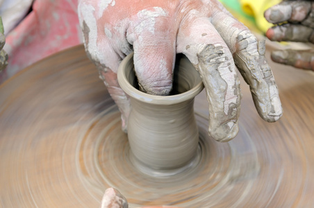 乌克兰传统手工制作陶瓷花盆