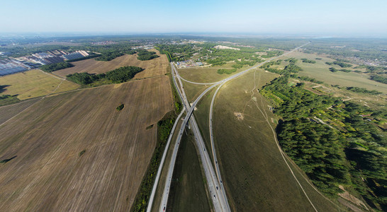 与空中城市景观 十字路口 道路 房屋 建筑物 公园 停车场