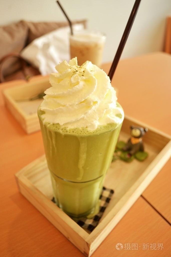 冰沙绿茶加奶油