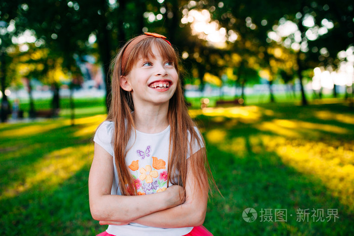 笑的女孩,性格开朗的肖像
