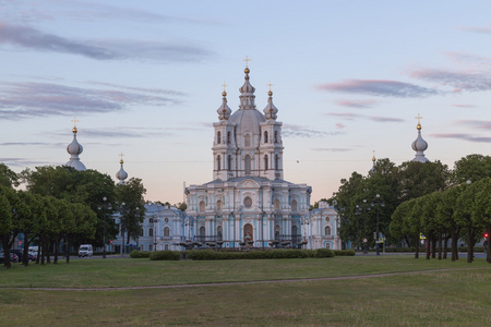 斯莫尔尼大教堂在圣彼得堡，俄罗斯