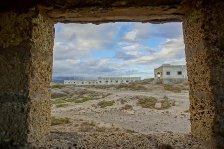 军事基地的废弃建筑