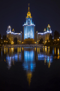 莫斯科国立大学，莫斯科斯大林摩天大楼