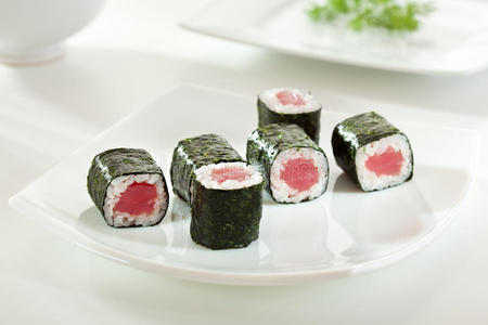 金枪鱼小卷图片