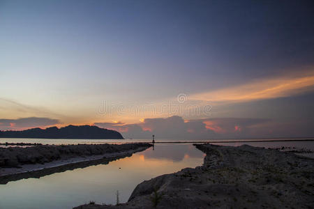 风景 岩石 日落 美女 海滩 黎明 自然 海岸 地平线 黄昏