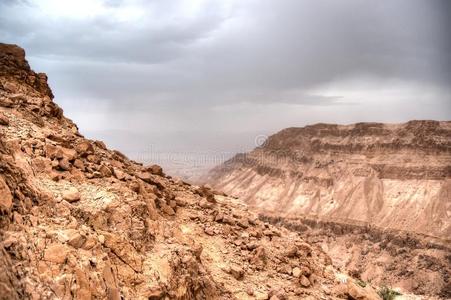 石头沙漠徒步旅行中东探险