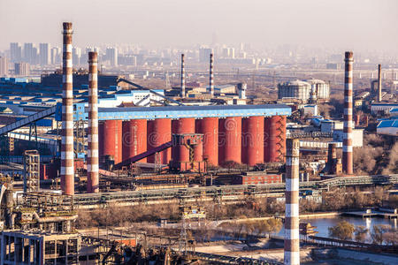 北京重工业厂房烟囱