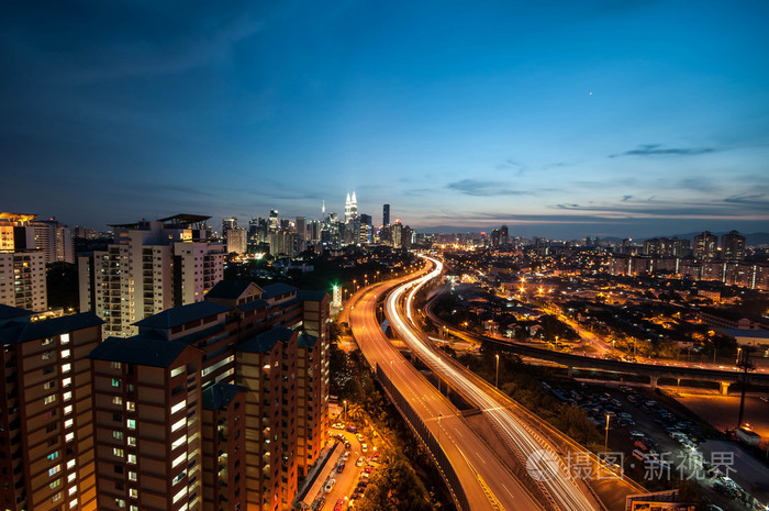 明亮的夜晚