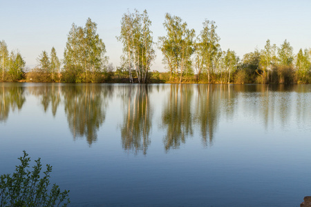 小湖