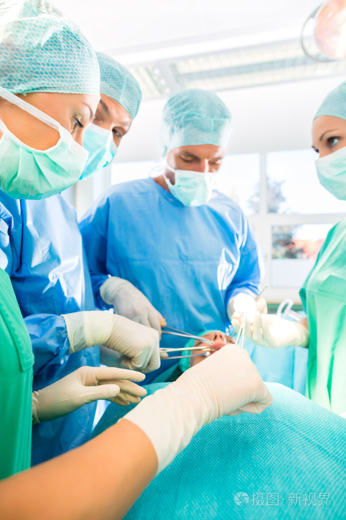 手术室手术病人