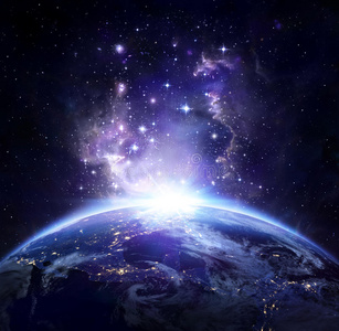 夜晚从太空看地球照片