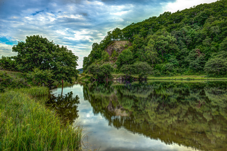 在我国湖 hdr 日落