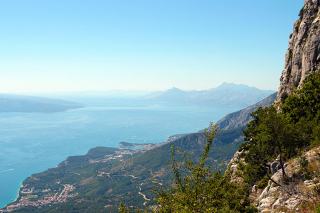 这座山的海景