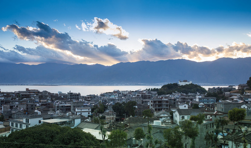 地中海沿海度假小镇