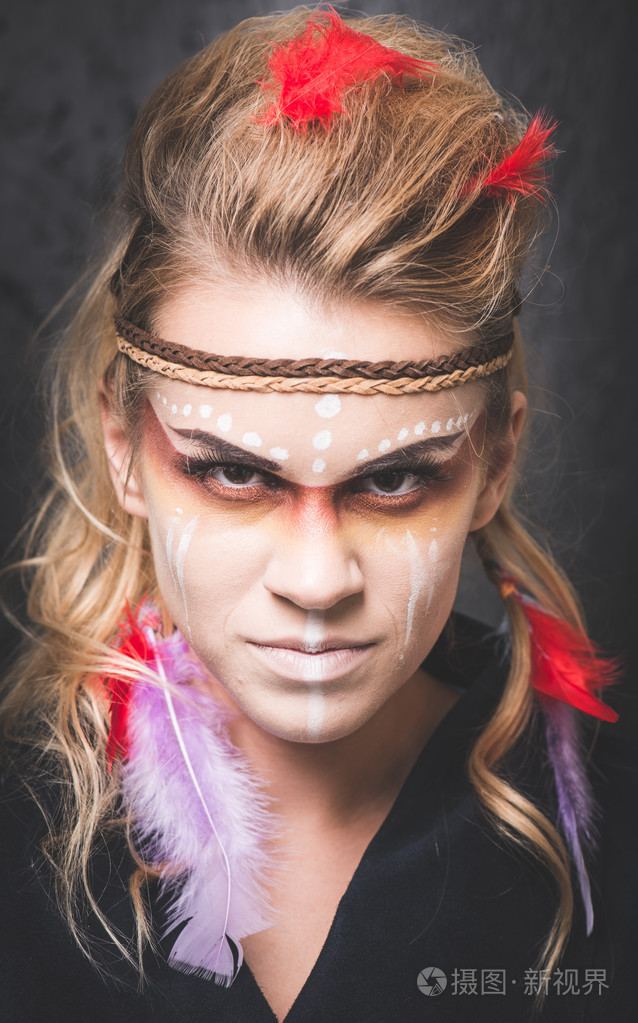 美国印第安女人与漆面