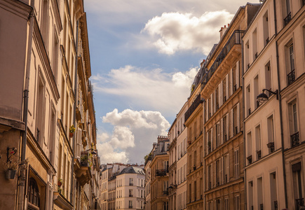 巴黎传统建筑立面