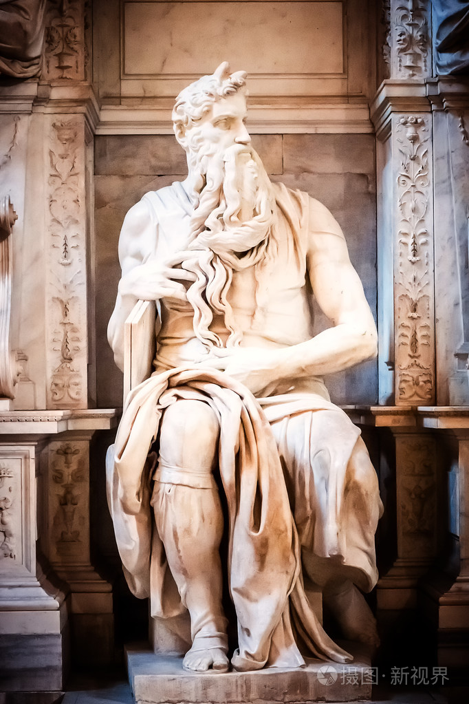 雕塑的先知moses由著名艺术家米开朗基罗在圣彼得大教堂在罗马意大利