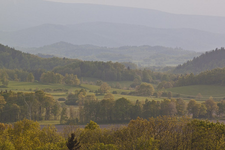 Kaczawskie 山，波兰