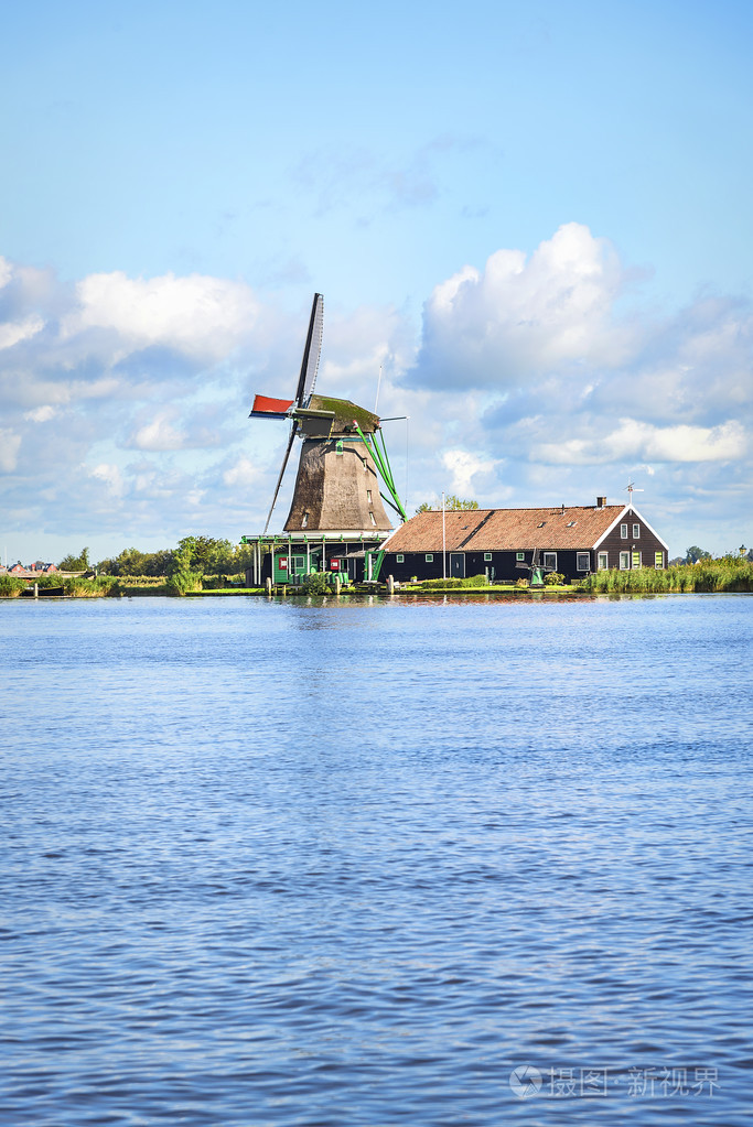 尼德兰的风力磨坊