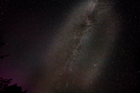 满天星斗的天空夜景