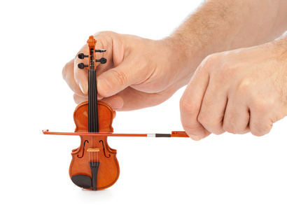 手和玩具小提琴