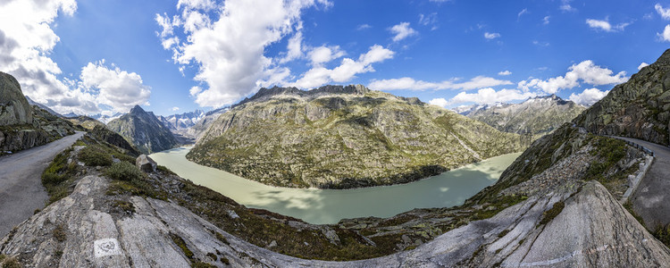 Grimselsee 在小书房里施魏策尔阿尔卑斯山