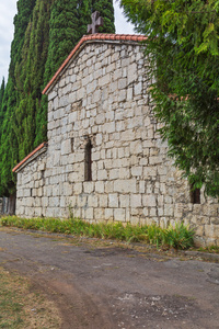 由石块制成的古代教堂