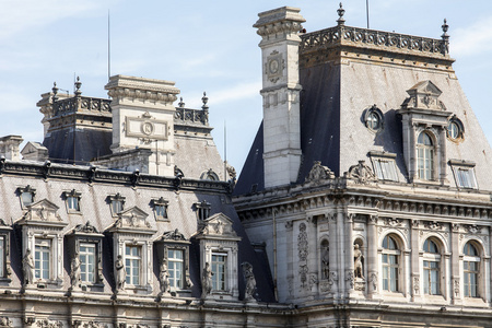 巴黎，法国，对 2015 年 9 月 29 日。市市政厅的建筑。建筑的片段