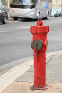 在消火栓上罗马的街道