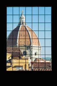 锡耶纳主堤背后的窗口，佛罗伦萨圣母百花