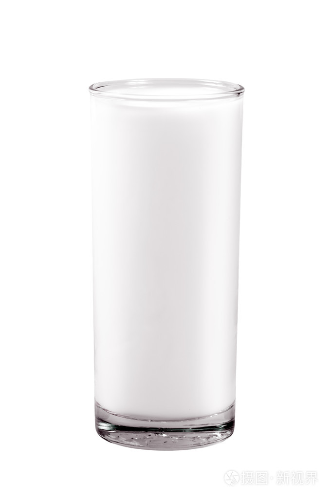 一杯牛奶被隔绝在白色背景上