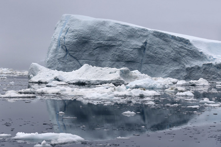 冰川和南极冰山图片