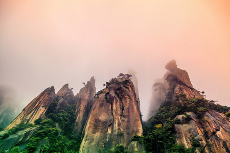 景观的雾山的中国