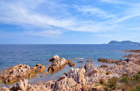 地中海沿岸的岩石