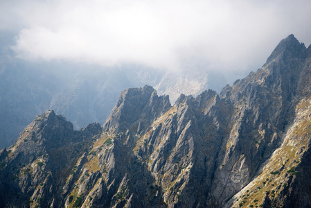 在 Lomnicke sedlo 的山峰