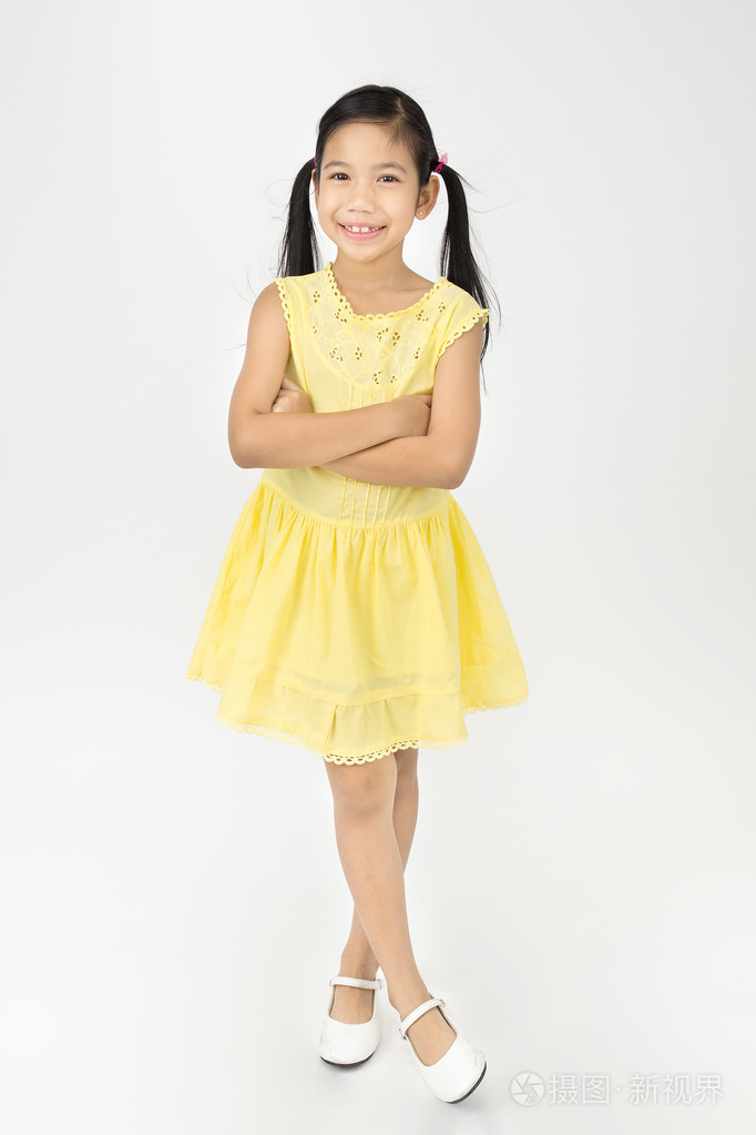 亚洲小姑娘满脸笑容的肖像