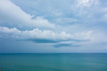 多雨的天空