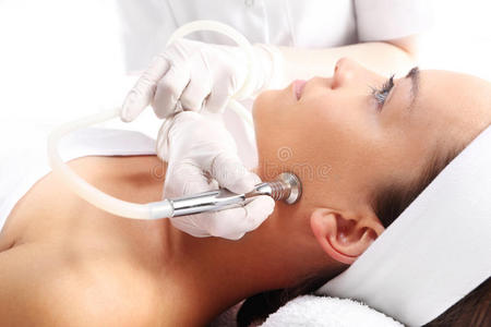 微晶磨削金刚石气蚀剥皮, 美容治疗int.啊哈成果酸.