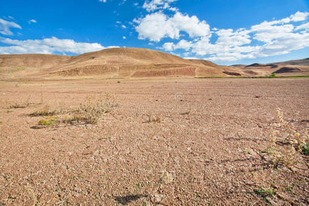 干燥的灾难图片-干燥的灾难素材-干燥的灾难插画-摄图新视界