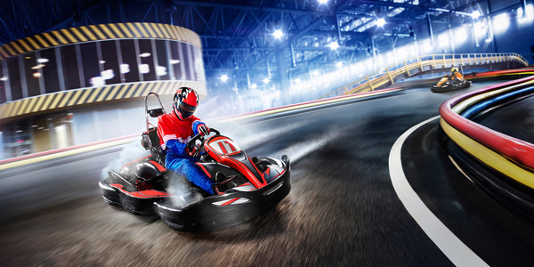 疯狂的赛车图片